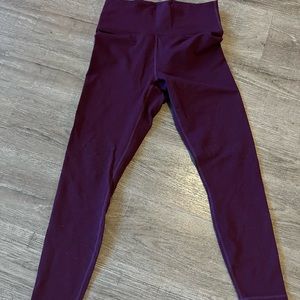 Fabletics Size Medium Maroon leggings